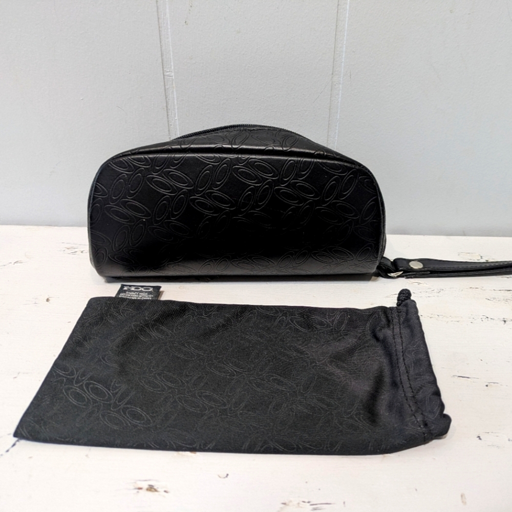 Oakley Dust Bag And Sunglasses Case Set Black Wristlet